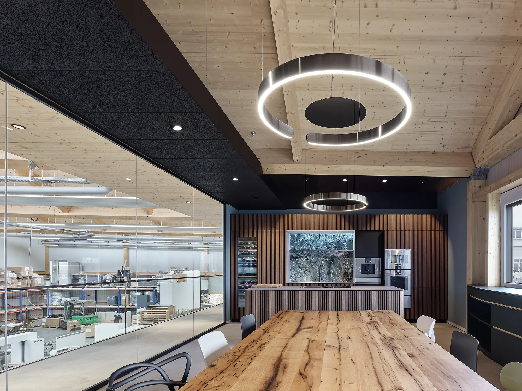 Kitchen overlooking the workshop, Bönnigheim, interior fit-out by Schurig